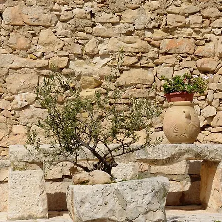 Casina Di Grotta Di Ferro Country house