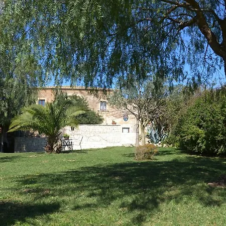 Casina Di Grotta Di Ferro *