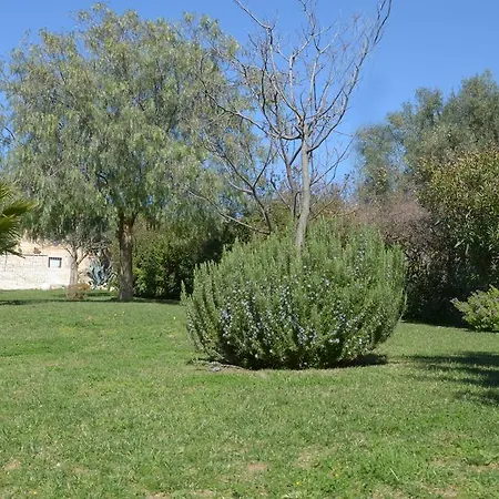 Casina Di Grotta Di Ferro