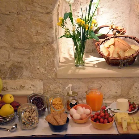 Casina Di Grotta Di Ferro *