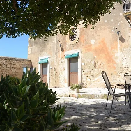 Casina Di Grotta Di Ferro Country house Santa Croce Camerina
