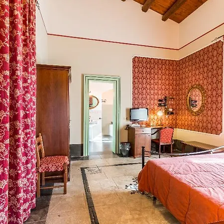 Casina Di Grotta Di Ferro *