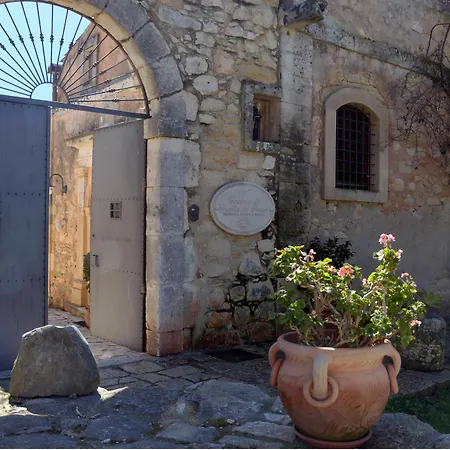 Country house Casina Di Grotta Di Ferro *