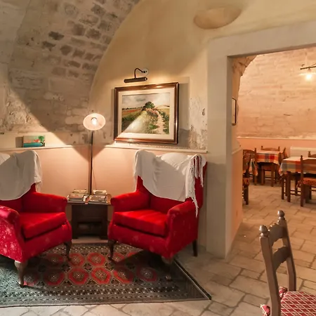 Casina Di Grotta Di Ferro