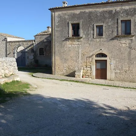 Casina Di Grotta Di Ferro Casa rural Santa Croce Camerina